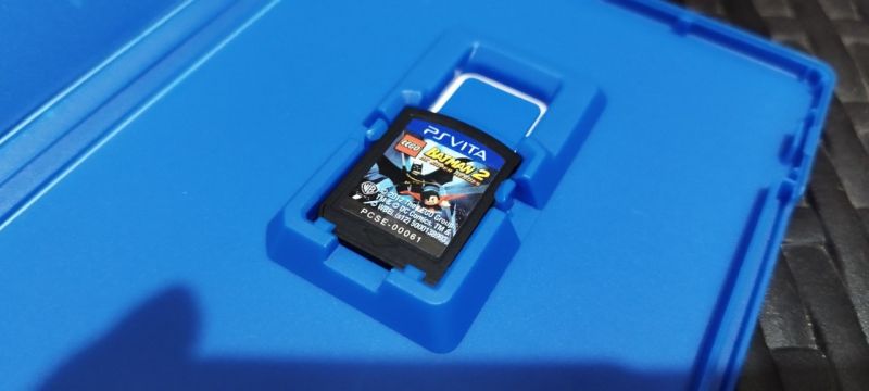 [HYBRID AUCTION] Playstation Vita - Lego Batman 2 DC Super Heroes