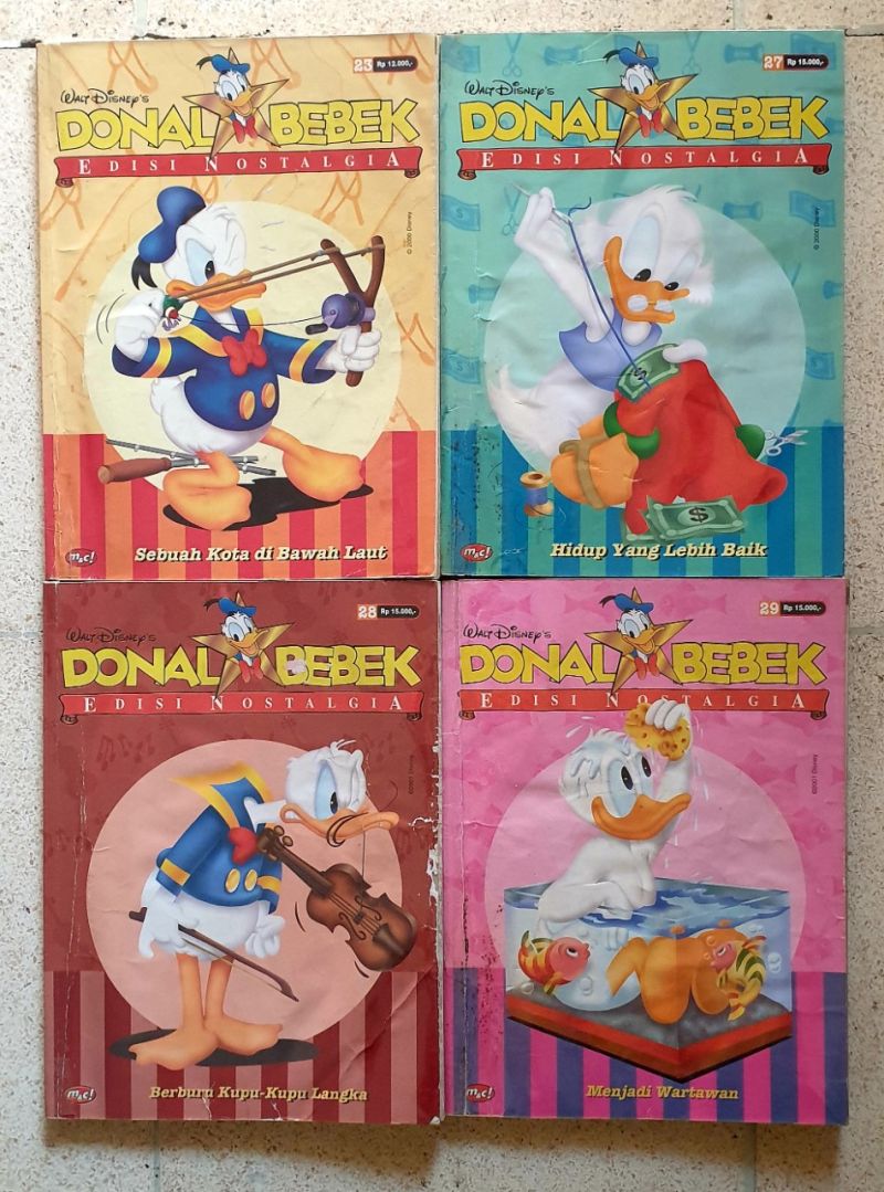 Komik Donal Bebek Edisi Nostalgia. Total 12 Buku. Tidauccy SH