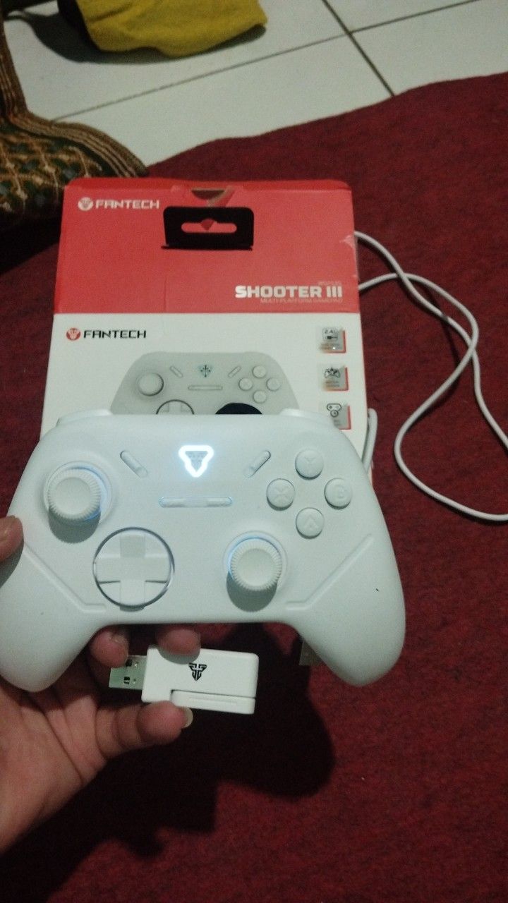 KHUSUS PEMENANG LELANG. FANTECH SHOOTER III (WGP13S) - Christian Donovan