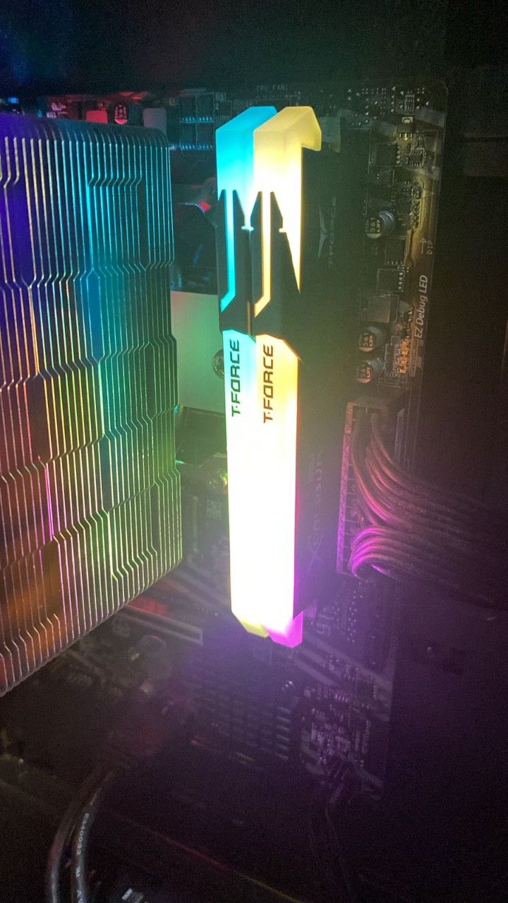 RAM DDR4 T-FORCE 16GB 3600Mhz