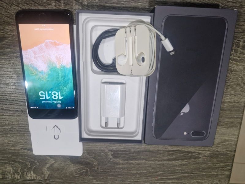 Iphone 8 plus 64gb