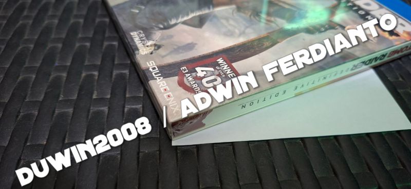 PS4 Playstation 4 - Tomb Raider Definitive Edition - Artbook Limited Edition