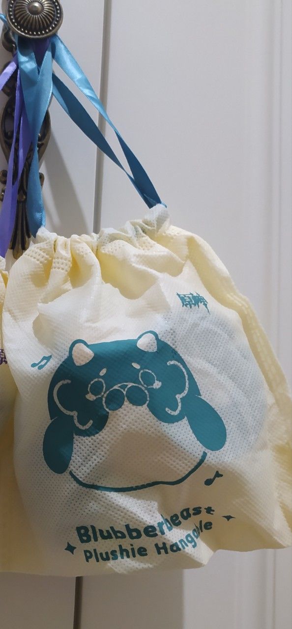 Genshin Impact Blubberbeast Plushie keychain Original Mihoyo