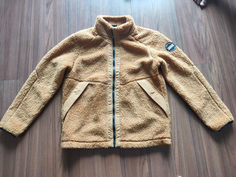 51 JAKET KROOST Original  size XL  LD 126 - Wylli Nata Verga V 300     Rp310,000