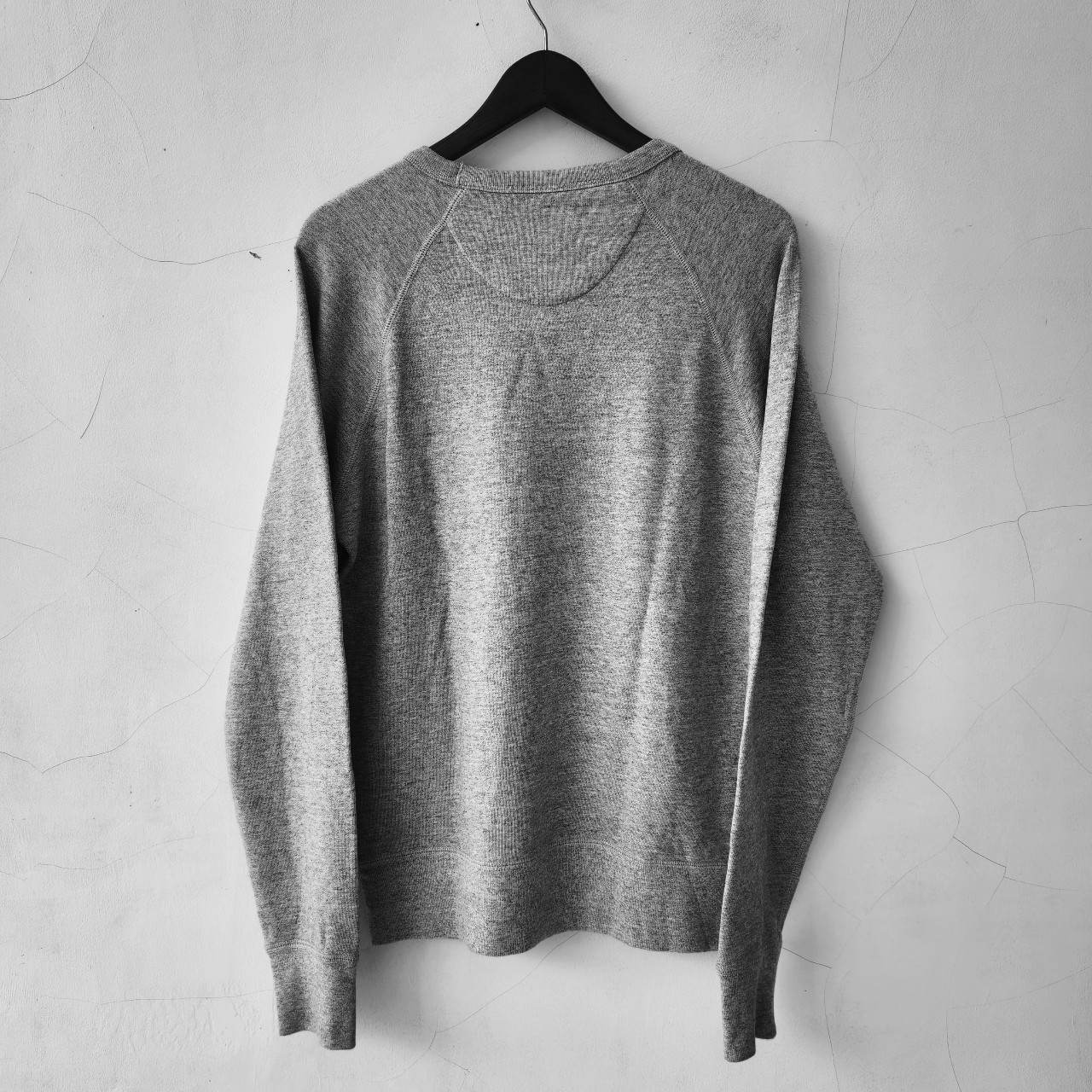 Crewneck sweater uniqlo abu