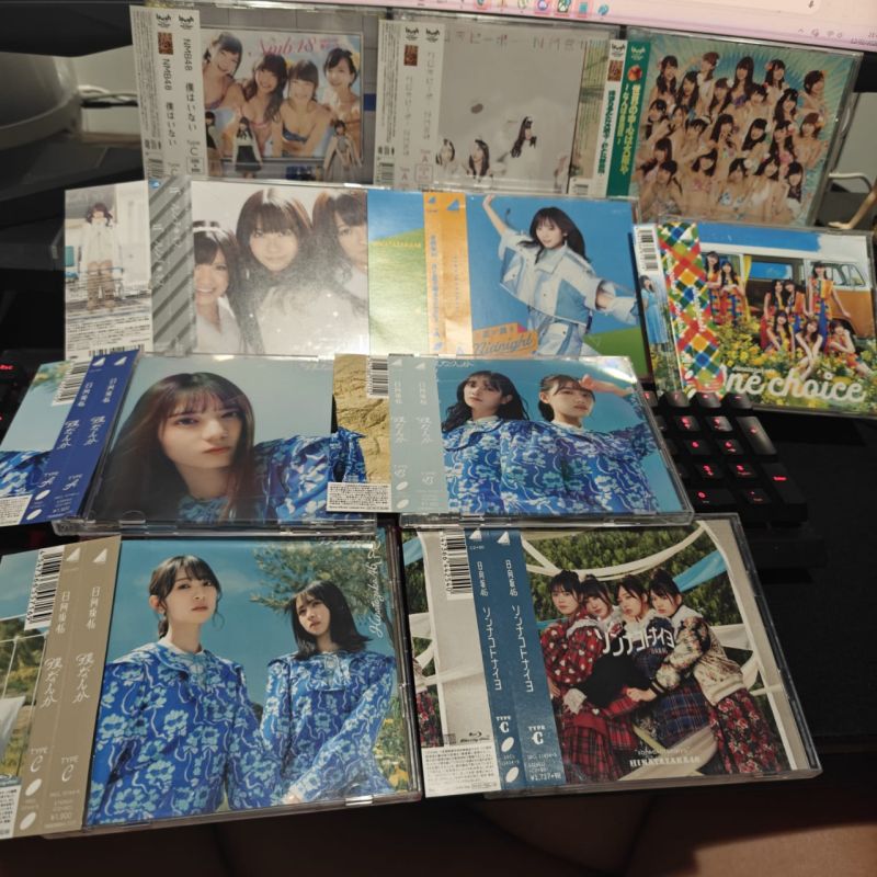 DIBAWAH 100RIBU JAPANESE CD MUSIC ORIGINAL AKB 48