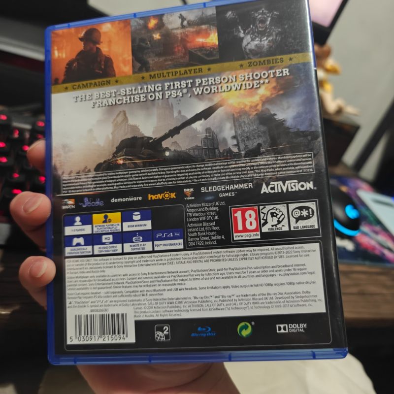 Hybrid Auction PS4 Game Call of Duty World War II