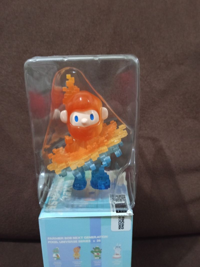 53 Farmer Bob - Pixel Universe (Cold Outside Hot Inside)