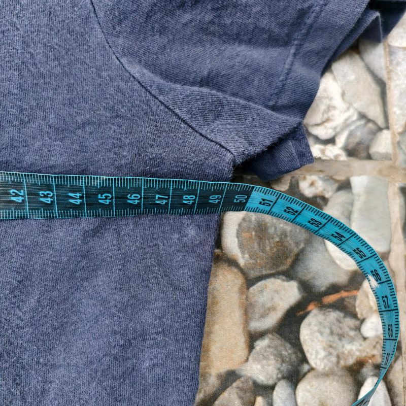 Kaos Pria Tommy Hilfiger Navy Original – Size L Preloved