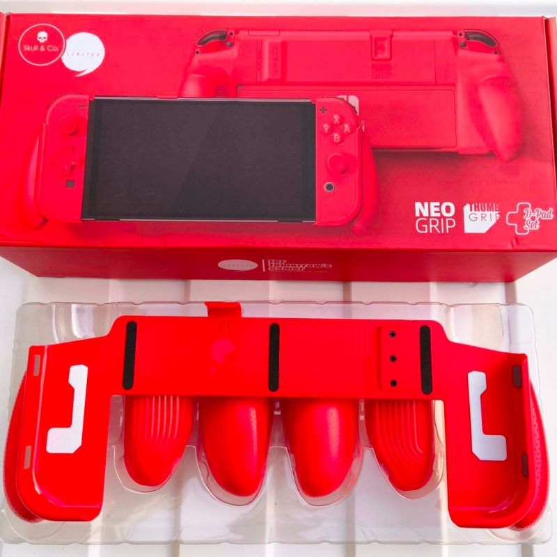 GAP 574 Skull & Co NeoGrip Nintendo Switch Mario Red Edition