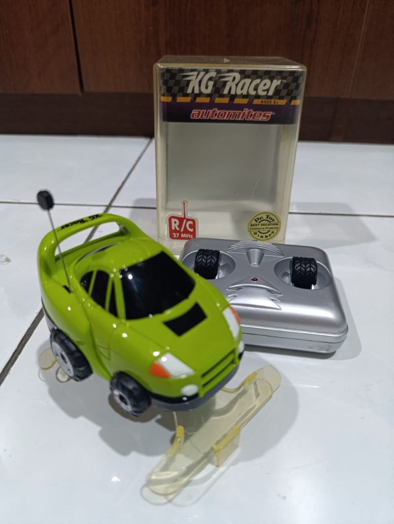 R/C KG Racer automated Electric Lime (Usia 5+) (Ikbal Pratama)