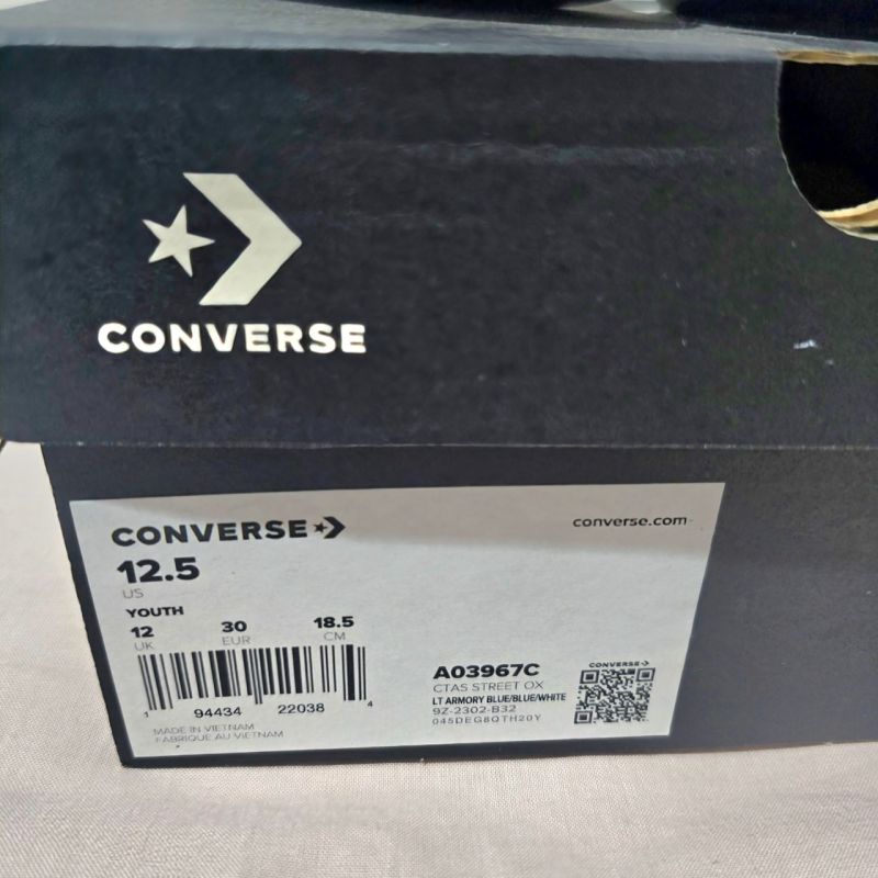 Sepatu Converse Anak Preloved size 30EUR (18.5 cm)
