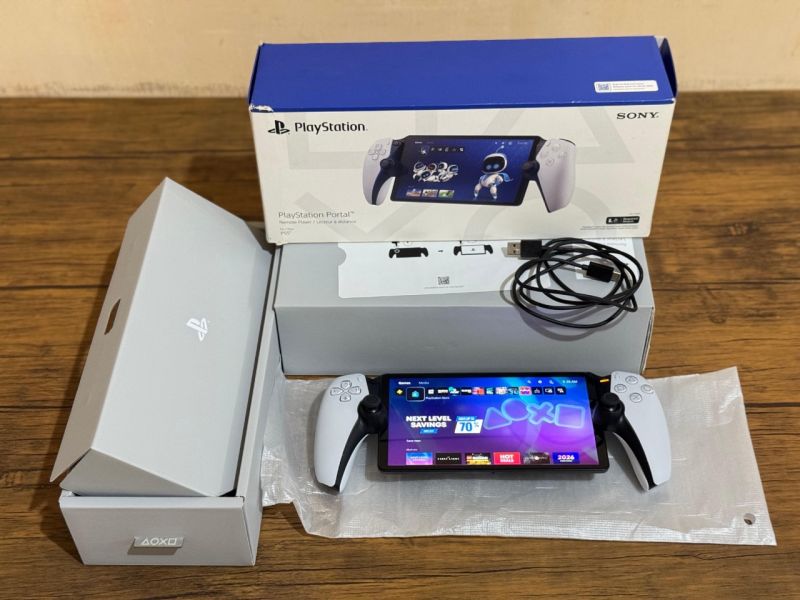 Ps5 Playstation Portal Japan - Erick