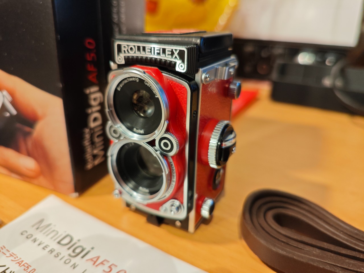 Kamera Klasik Digital - Rolleiflex MiniDigi AF5.0