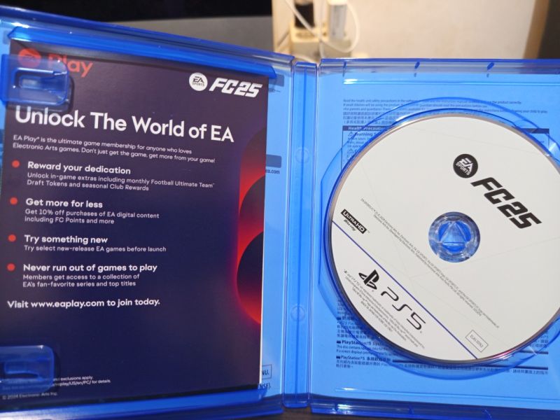 EA FC 25 (PS5)