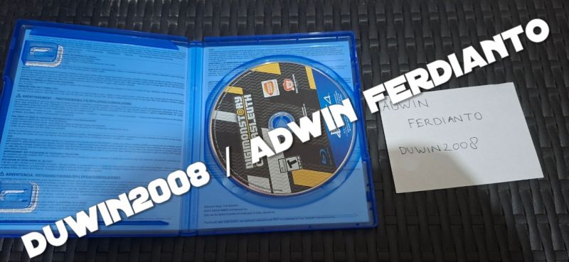 PS4 Playstation 4 - Digimon Story Cybersleuth