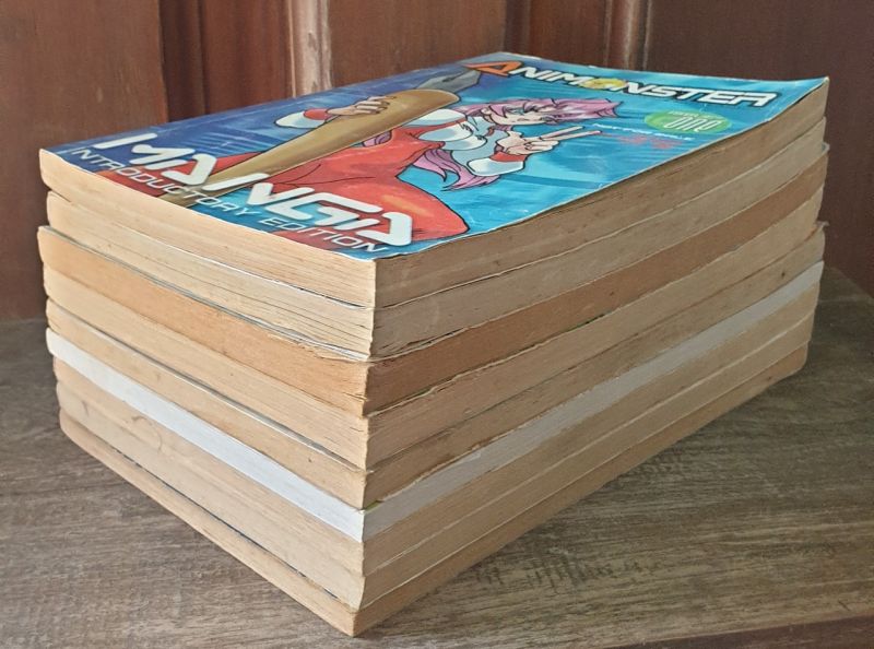 Komik Animonster+Monika dkk+Casper+Goosebump dll. Total 9 buku. Hery Siswanto