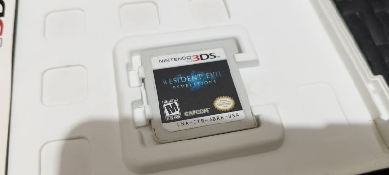 Nintendo 3DS - Resident Evil Revelations