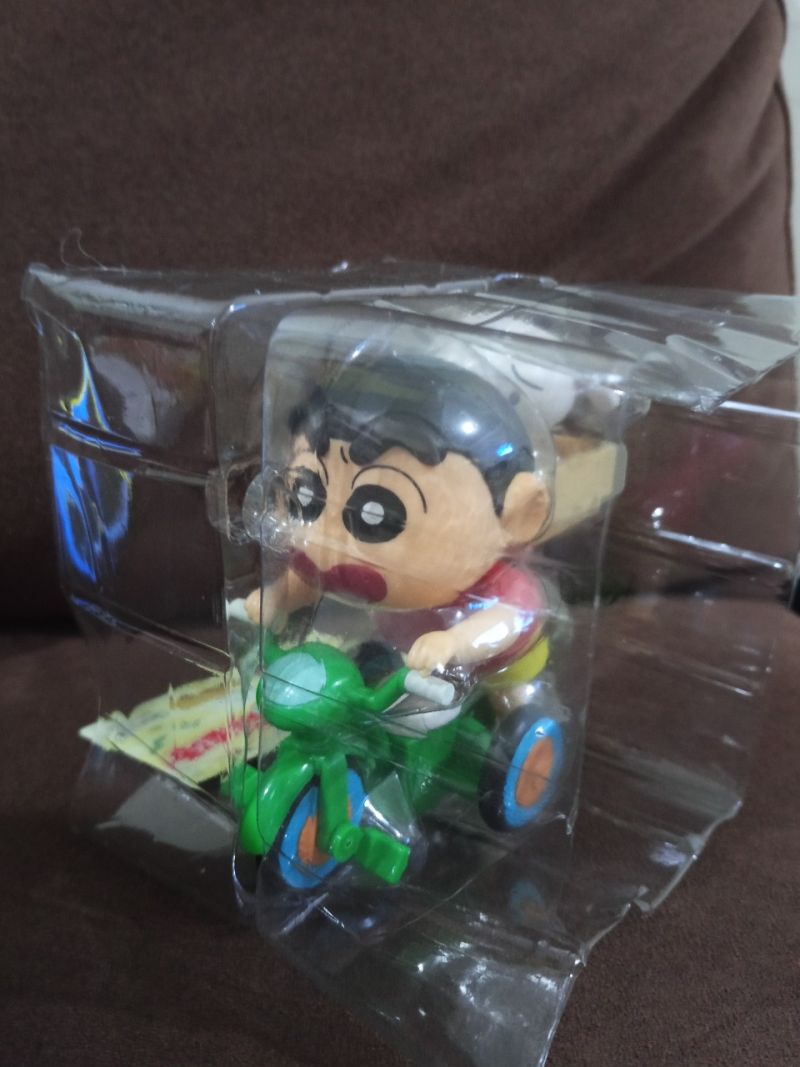 172. 52Toys Crayon Shinchan - Shiro on Stroll