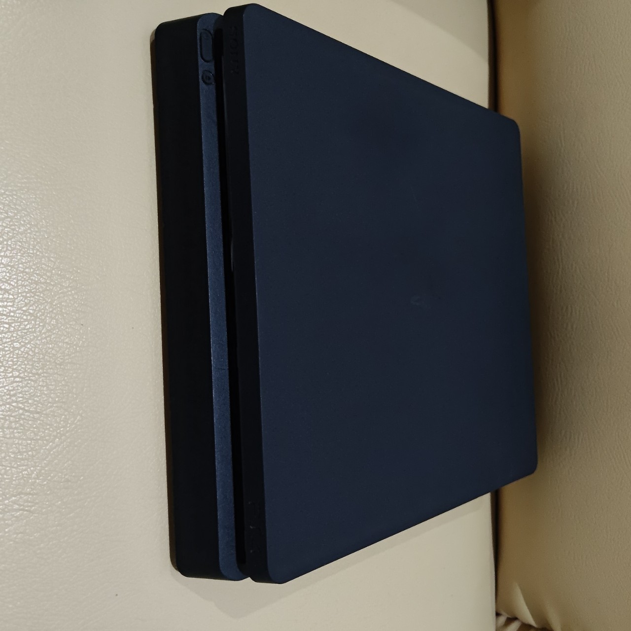 PS 4 Slim 500 GB Seri 22