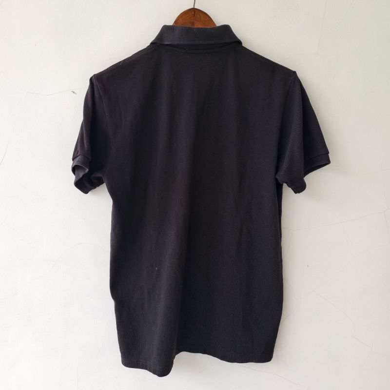 UNIQLO GU KAOS Kerah Polo Hitam