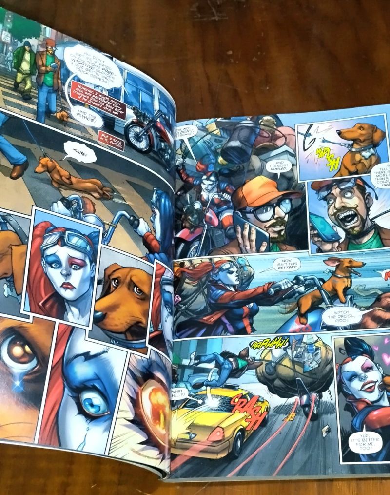 89 Komik Harley Quinn  Hot in the City - DC Comics, TPB SC, Preloved - Alexander Suryandono 50<