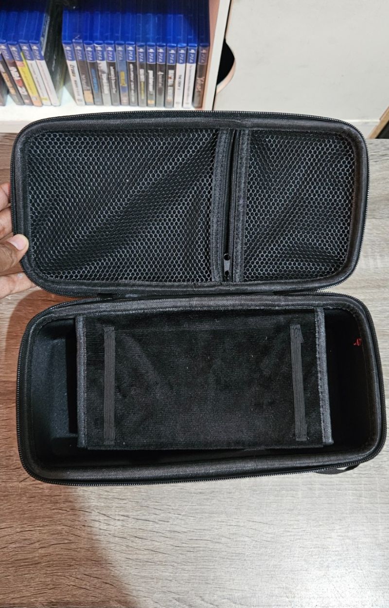 travel bag nintendo switch edisi pokemon