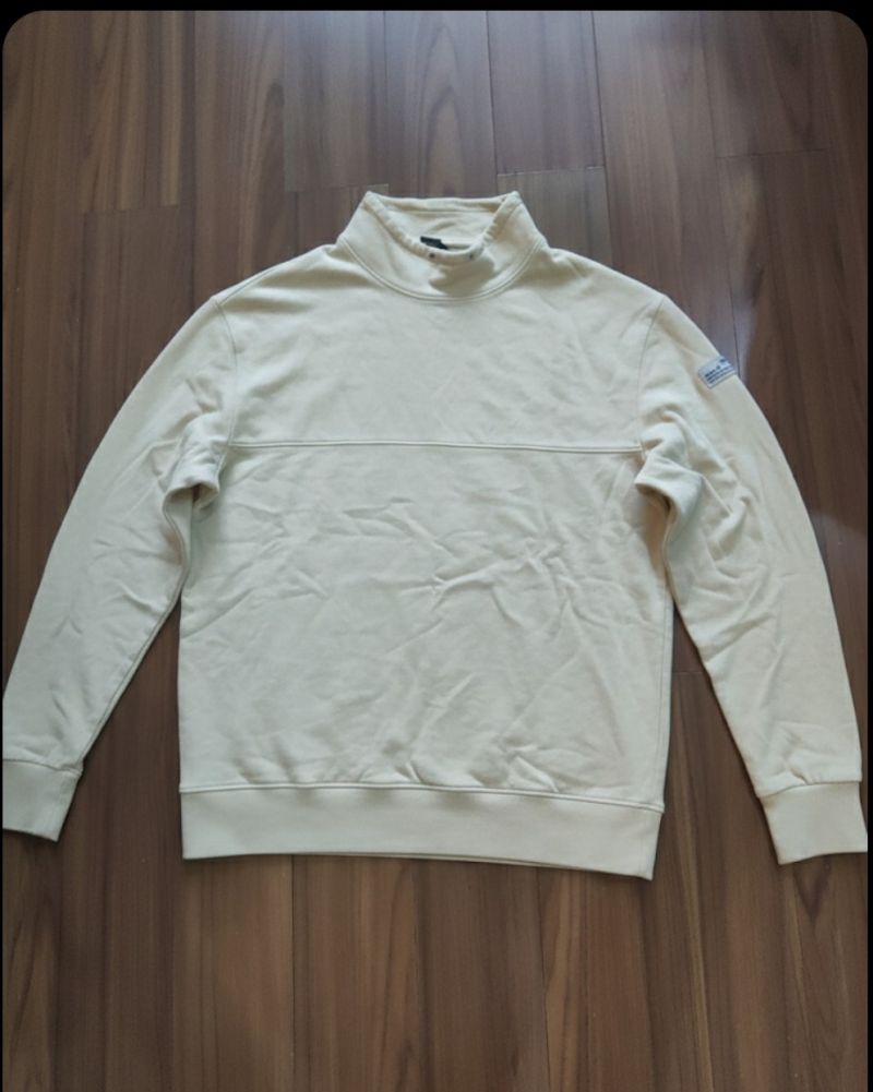 19 Sweeter OAKLEY Original size L LD 130 - Bryan Biers 100     Rp110,000      104 kaos Nike Sport Or