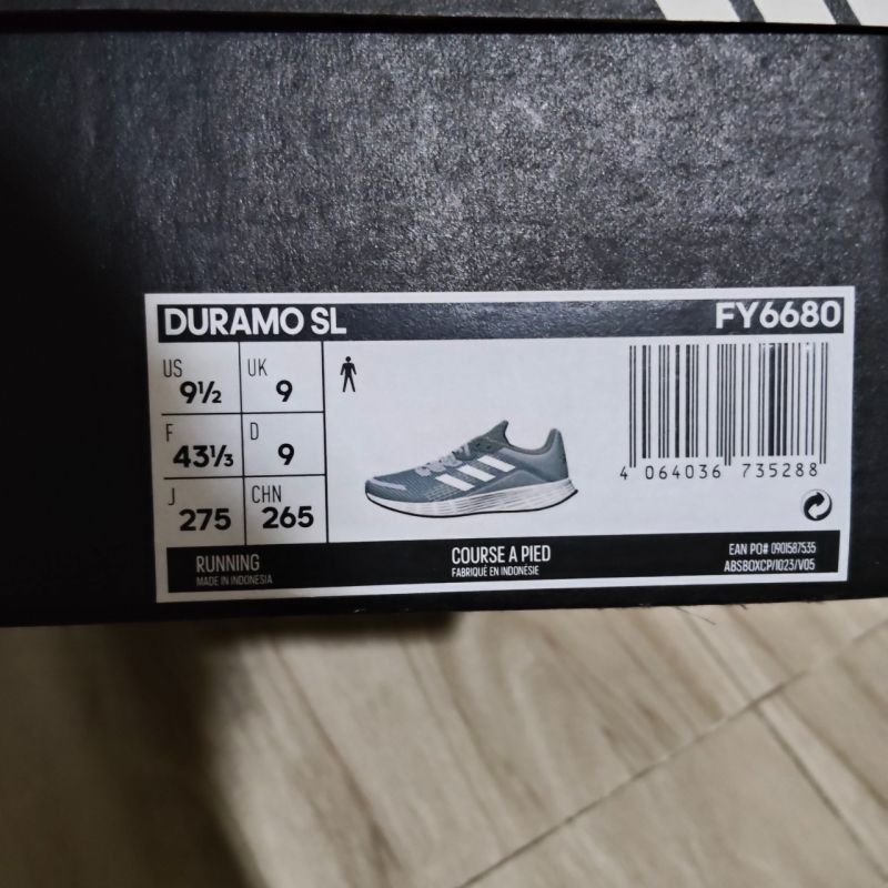 Adidas duramo