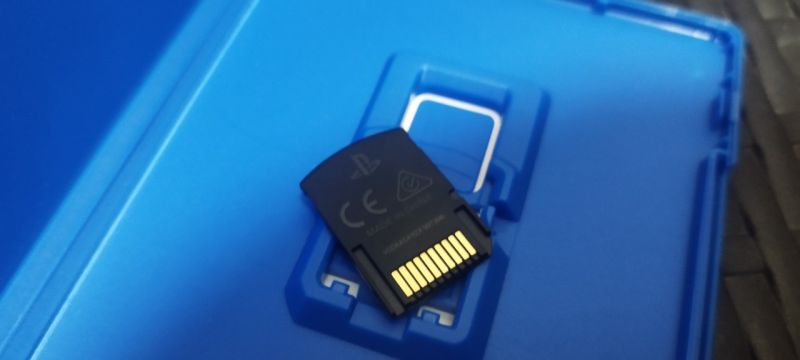 [HYBRID AUCTION] Playstation Vita - Lego Marvel Avengers