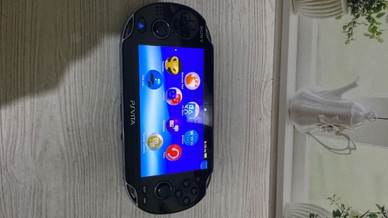 Psvita oled michael tan