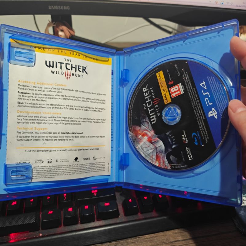 PS4 Game The Witcher 3 GOTY