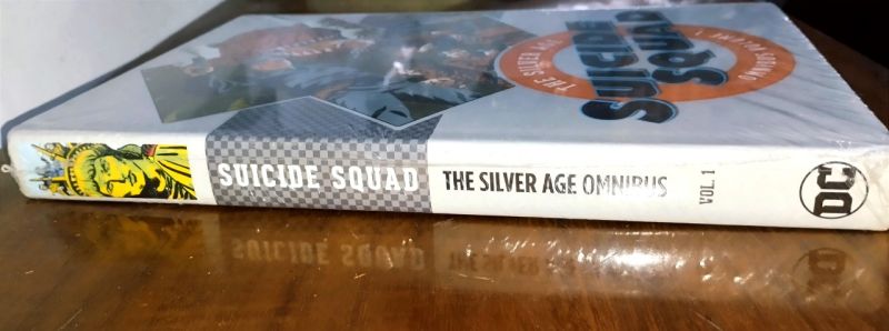 Komik SUICIDE SQUAD : The Silver Age Omnibus - DC Comics, Hardcover, New Segel