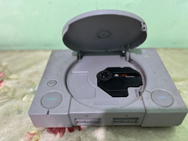 218 KONSOLE PS 1 - Faiz Zahir Ramadhan