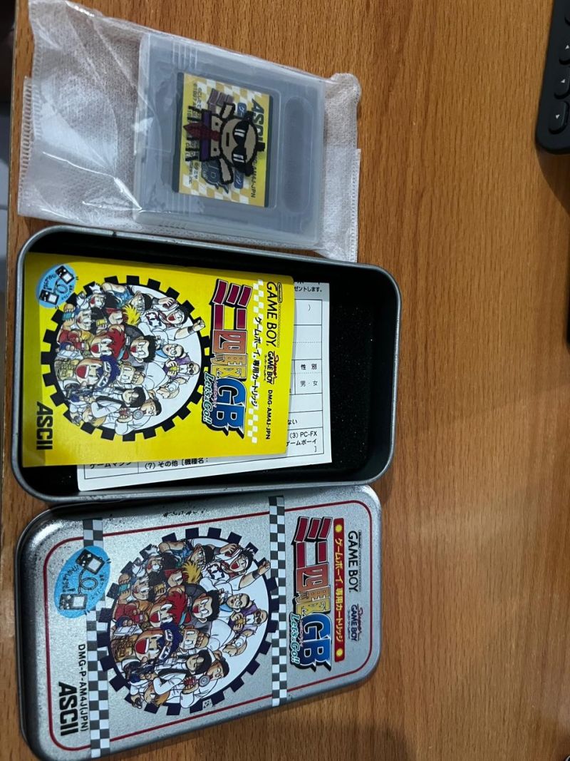 gameboy Lets&goh  metal case edition