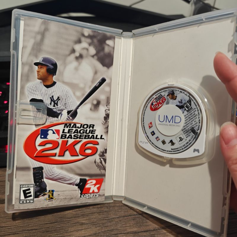 PSP Game Major League Baseball 2k6