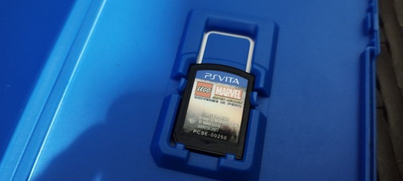 [HYBRID AUCTION] Playstation Vita - Lego Marvel Super Heroes