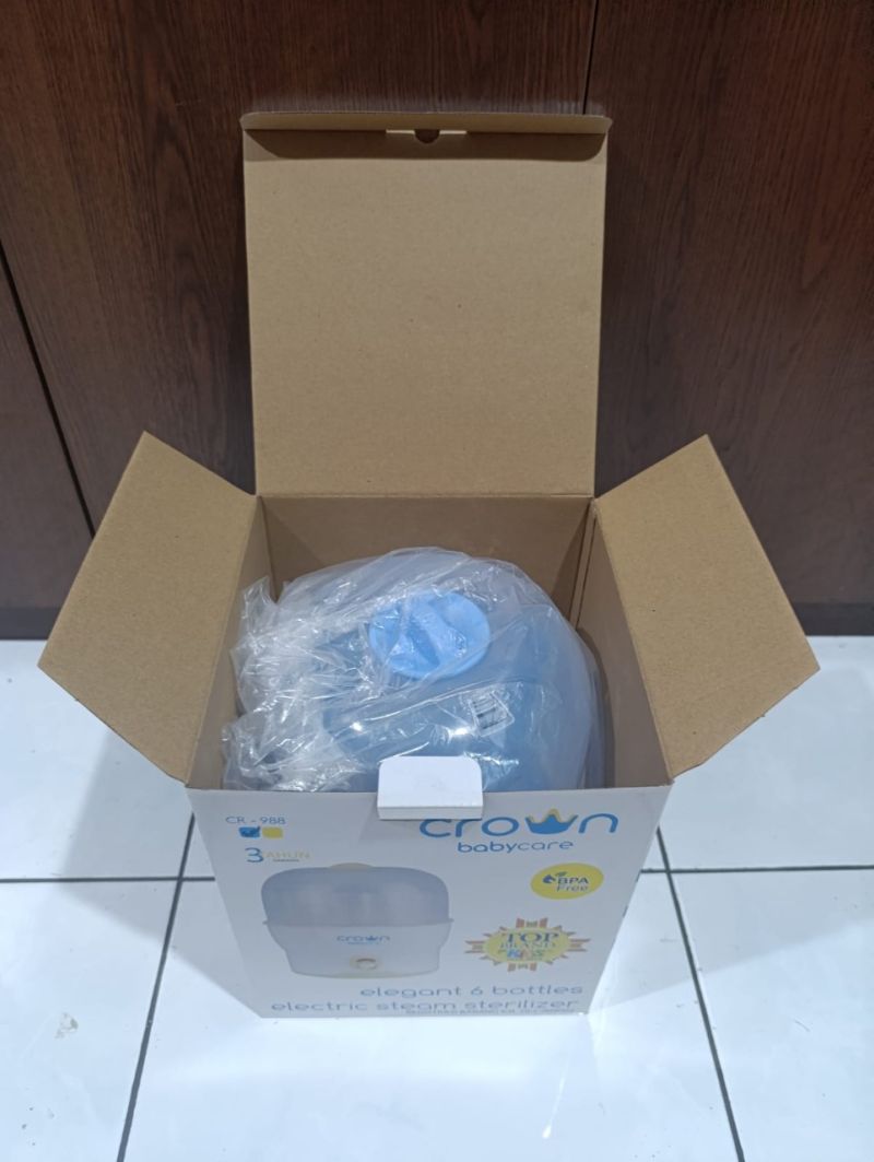 Crown Babycare Elegant 6 Bottles Electric Steam Sterilizer (Yoga Nugraha)