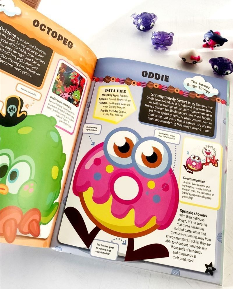 Moshi Monsters: Character Encyclopedia + 10 mini Figures