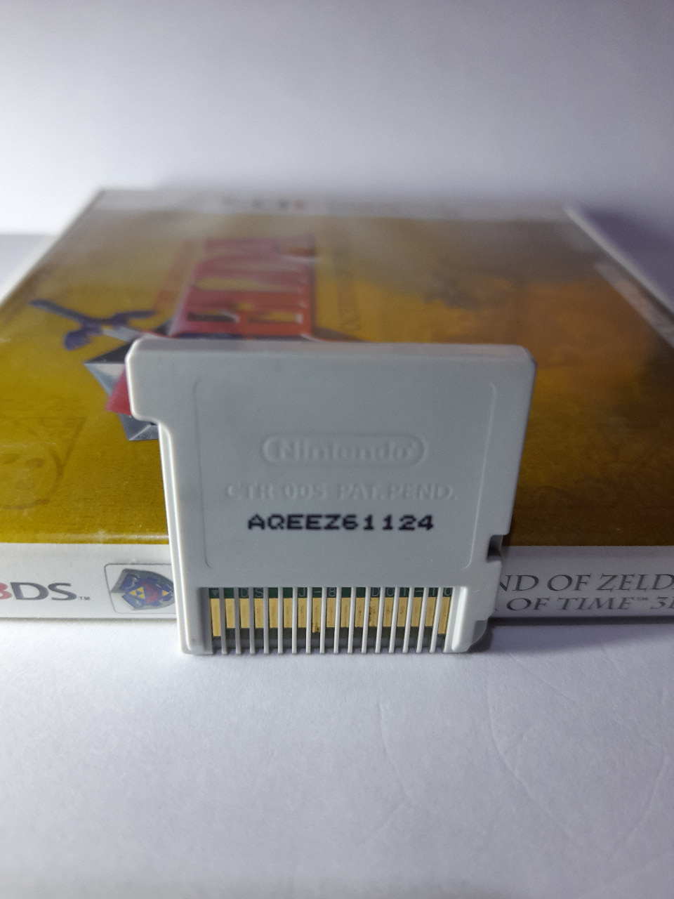 The Legend of Zelda - Ocarina of Time 3D - USA Second atau Bekas [Game Nintendo 3DS]