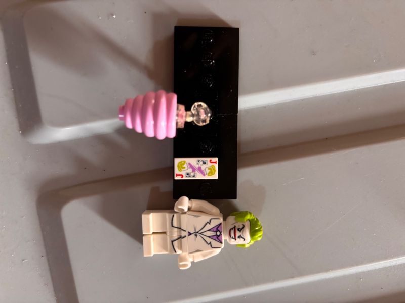 Set joker lego menang kang lelang