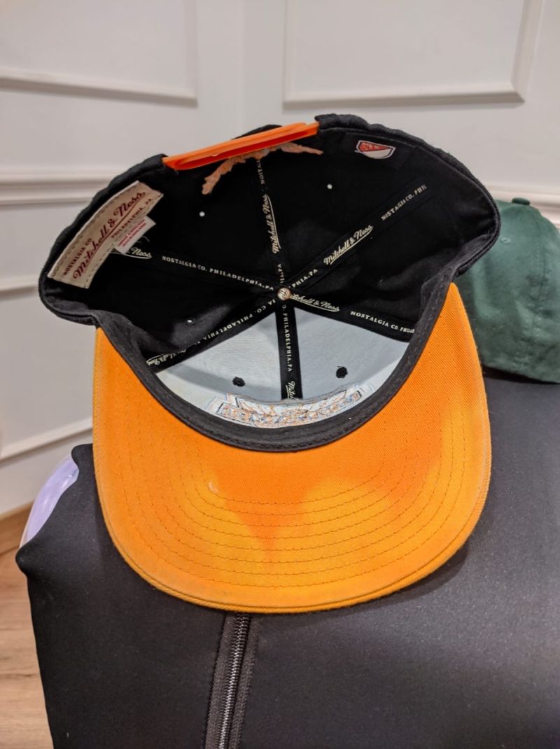 Kak Subhan Madan - [BUNDLE 2 TOPI] Mitchell and Ness Houston Dynamo MLS & Rope Hat Truck US Made