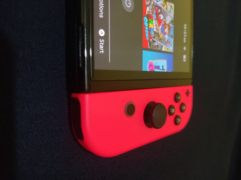 NINTENDO SWITCH OLED NEON