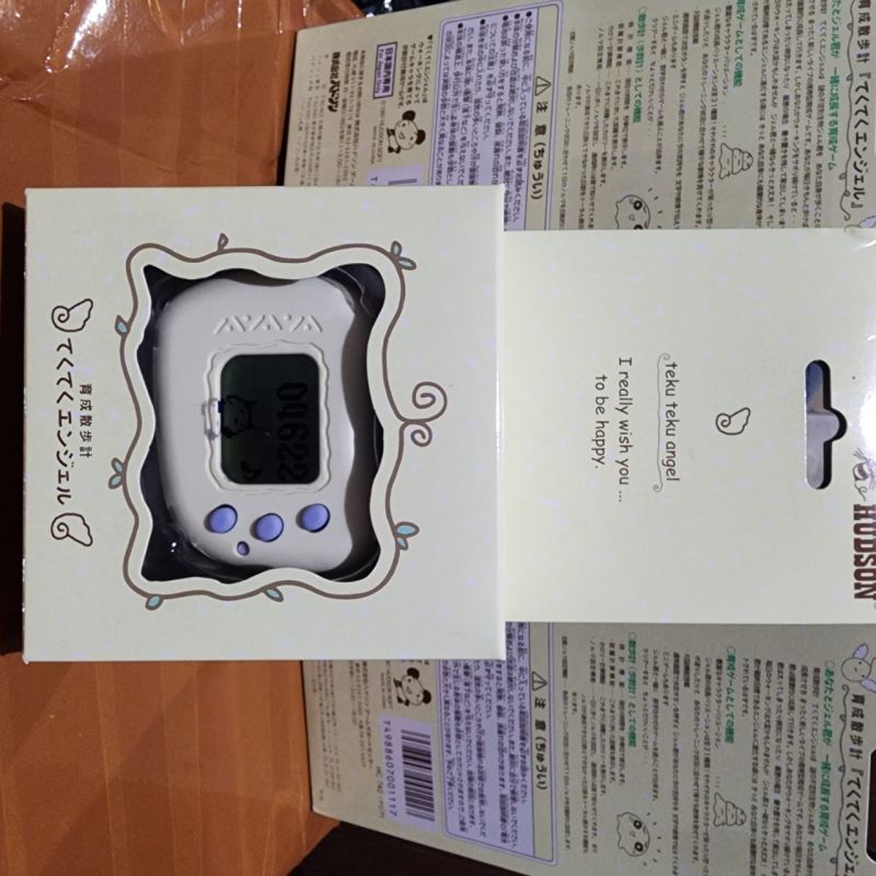 Tamagotchi Teku Teku Angel (Color White)