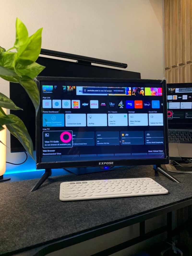 Expose Monitor TV Digital 19 inch