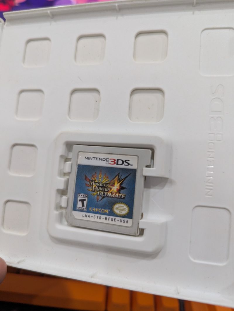 Monster Hunter 4 Ultimate - 3DS