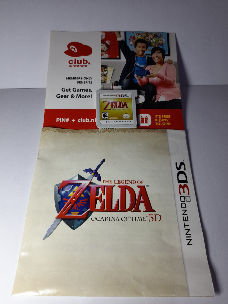 The Legend of Zelda - Ocarina of Time 3D - USA Second atau Bekas [Game Nintendo 3DS]