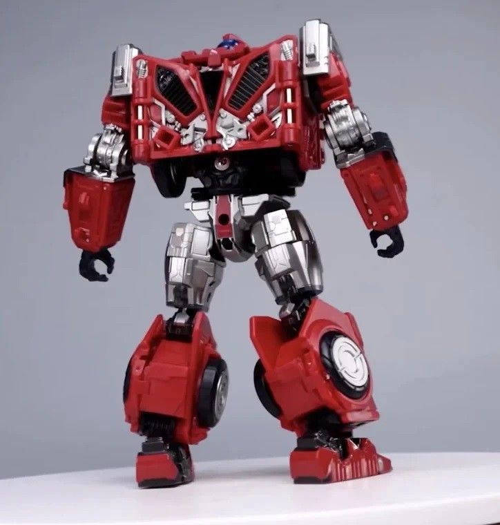 Shock warrior II KO Ironhide transformers
