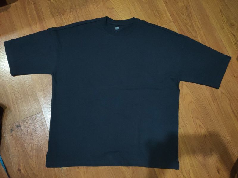 199 kaos brand Gap oversize Original  Black Navy Original size L - Jurgi Fitra 100     Rp110,000