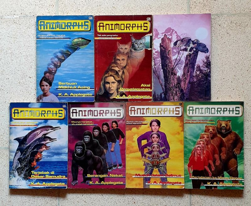 Komik Spin Out 1-4 Tamat + Novel AnimorphS 22 Buku. Berlin Adi Pranedya